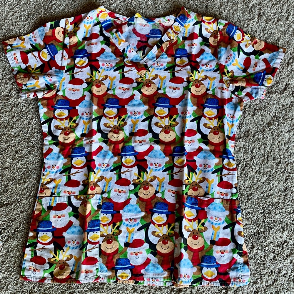 Tis the season!! Christmas scrubs!!🎅🧑‍🎄🤶 - Picture 6 of 11